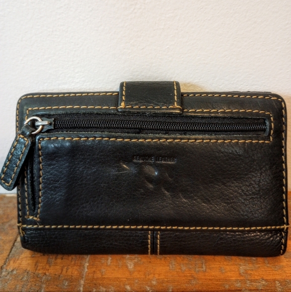 Leather Strawberry Wallet - Picture 2 of 5